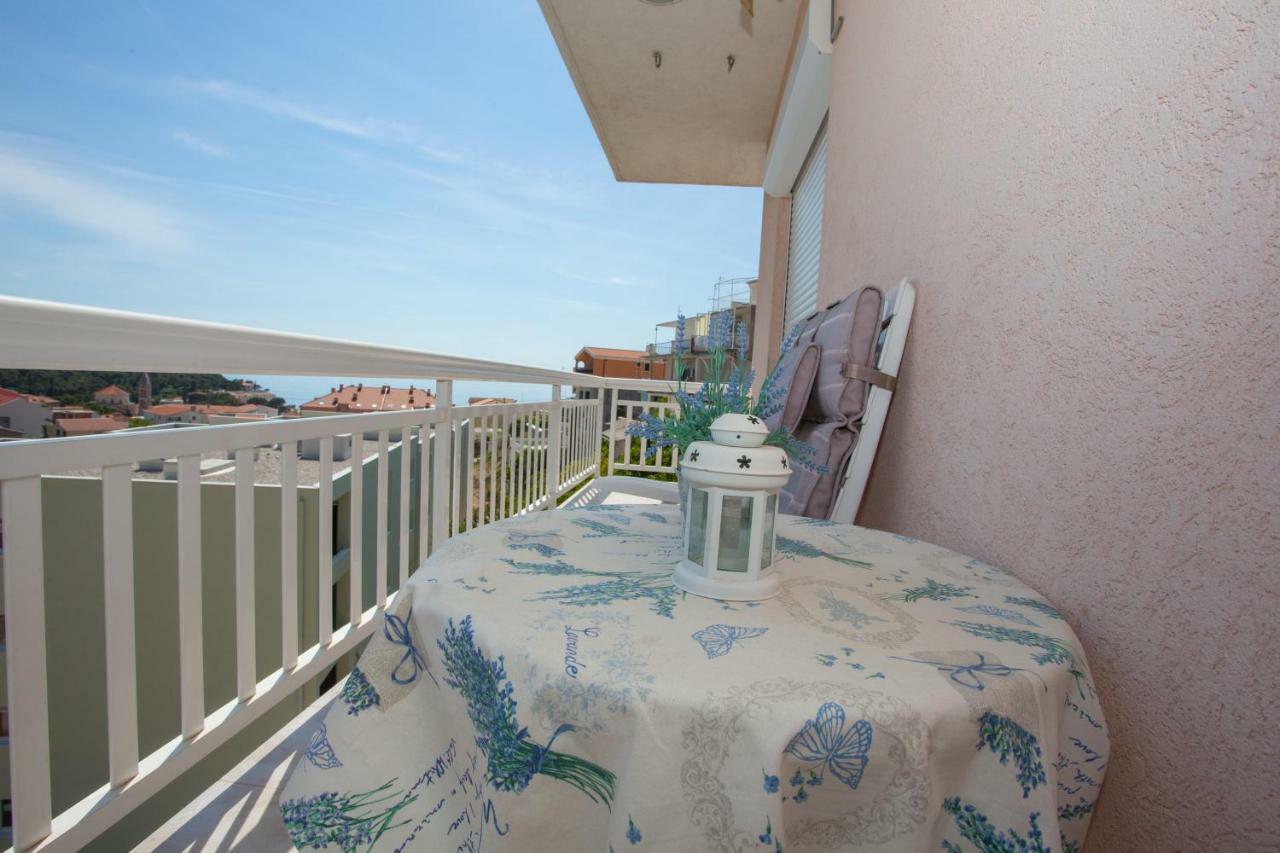 Apartman Antonio Lägenhet Makarska Exteriör bild